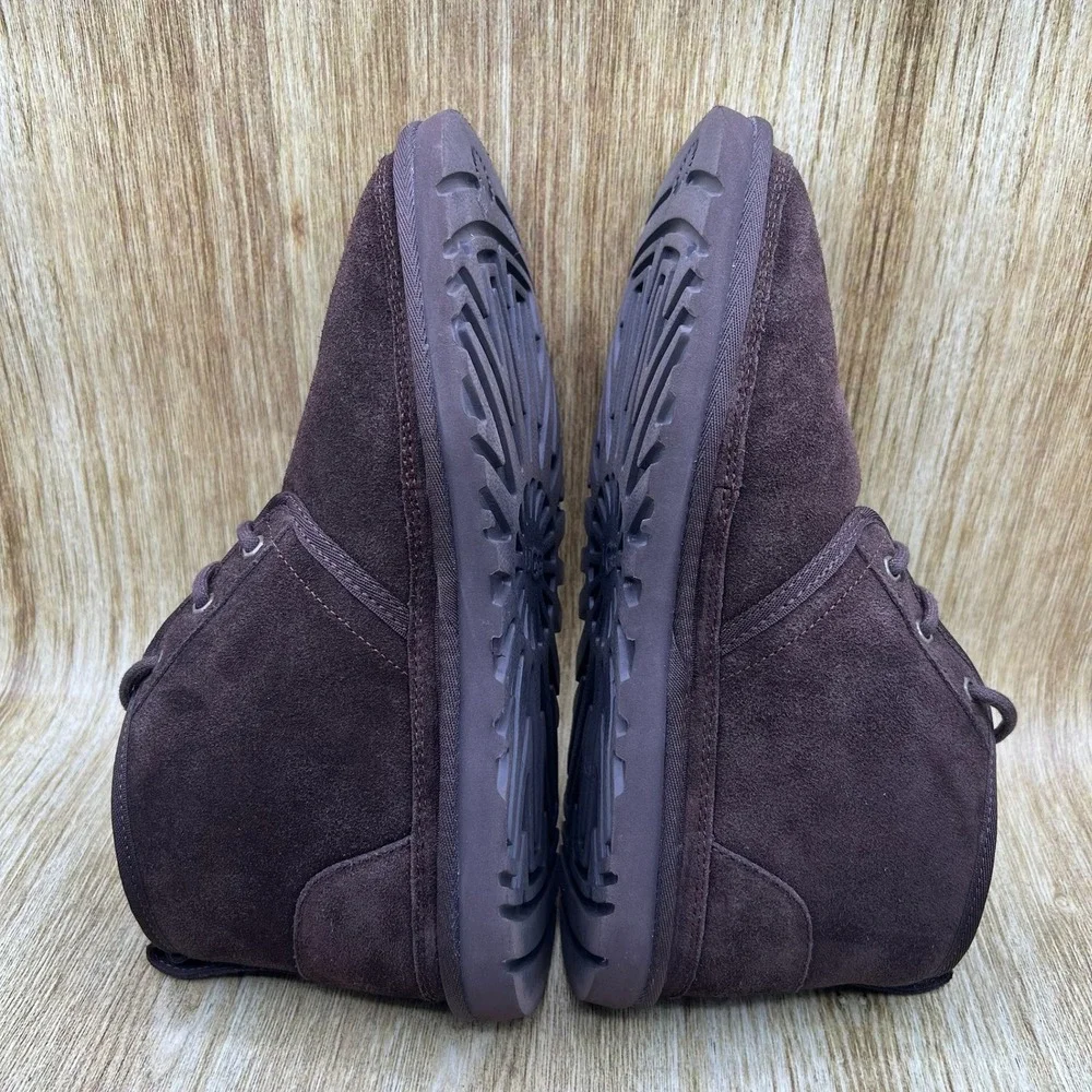 UGG Neumel‎ Chukka Boots Men's Size 9 Dark Brown Suede Fur Lined Shoes 3236